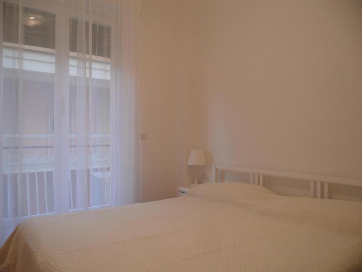 La Vie En Rose Apartamento Rapallo Exterior foto