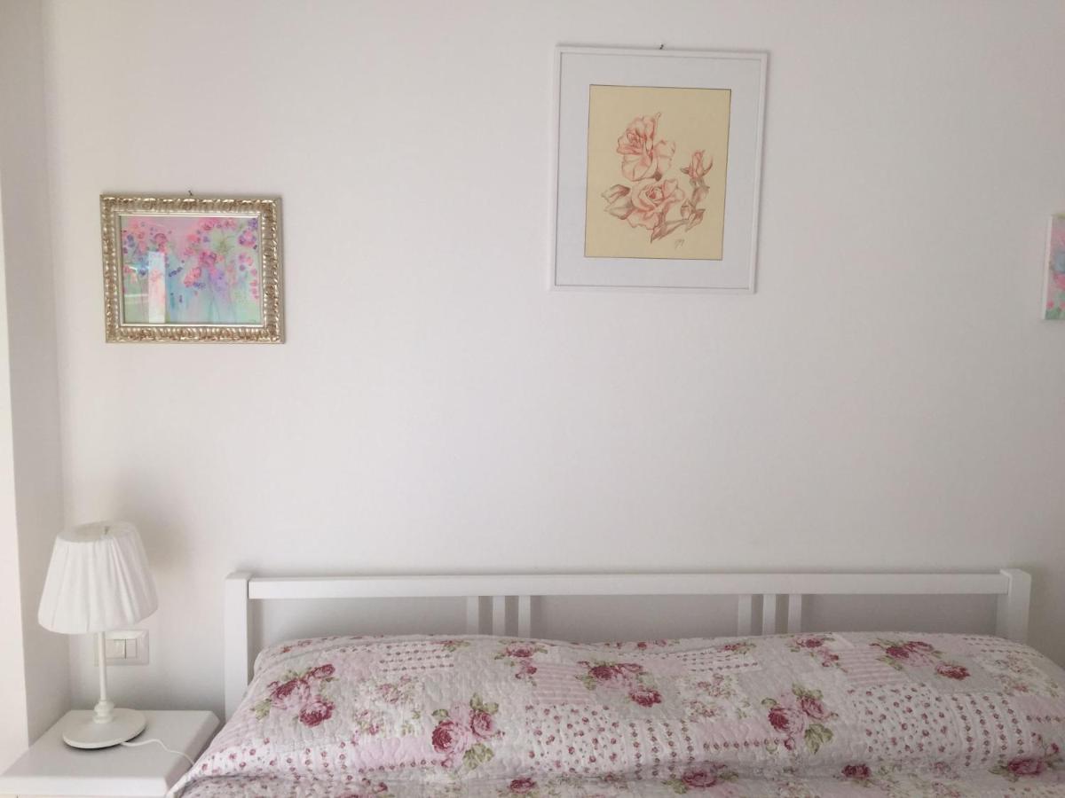 La Vie En Rose Apartamento Rapallo Exterior foto